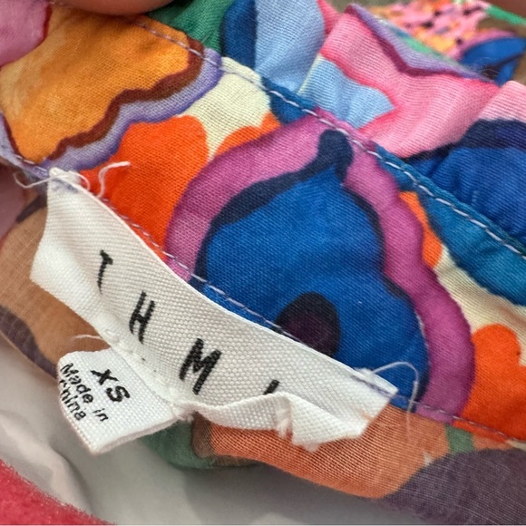 THML Multicolor Floral Puff-Sleeve Blouse - Picture 4 of 4